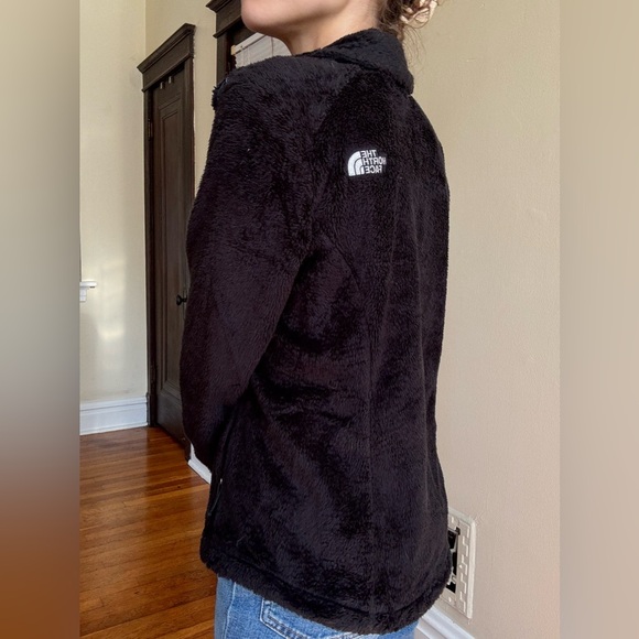 Black NorthFace jacket - Picture 4 of 4